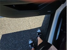 Vehicle Thumb #18