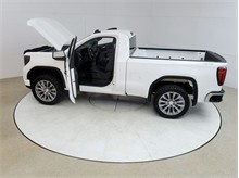 Vehicle Thumb #22