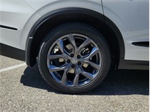 Vehicle Thumb #9