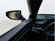 Vehicle Thumb #19