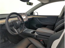 Vehicle Thumb #13