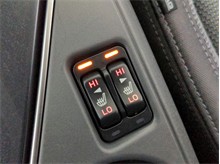 Vehicle Thumb #21