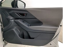 Vehicle Thumb #27