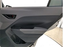 Vehicle Thumb #29