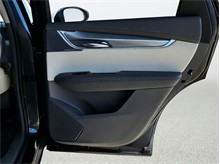 Vehicle Thumb #31