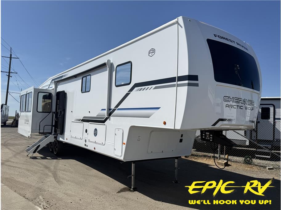 2026 Forest River Cherokee Arctic Wolf 3650SUITE from Epic RV 