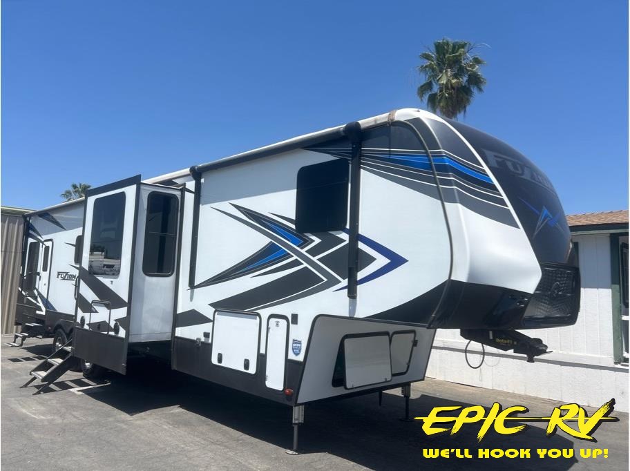 2020 Keystone Fuzion 429 from Epic RV 