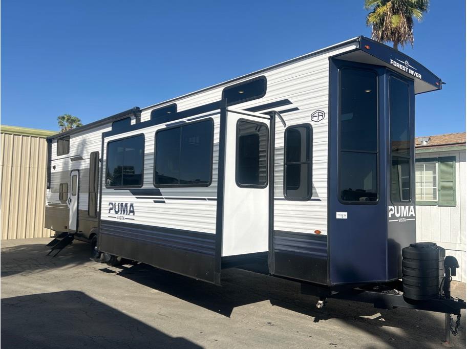 2027 Forest River PUMA 402LFT