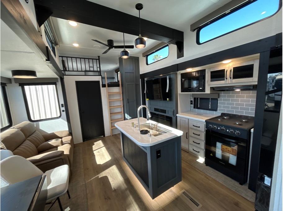 2027 Forest River Puma 421LFT