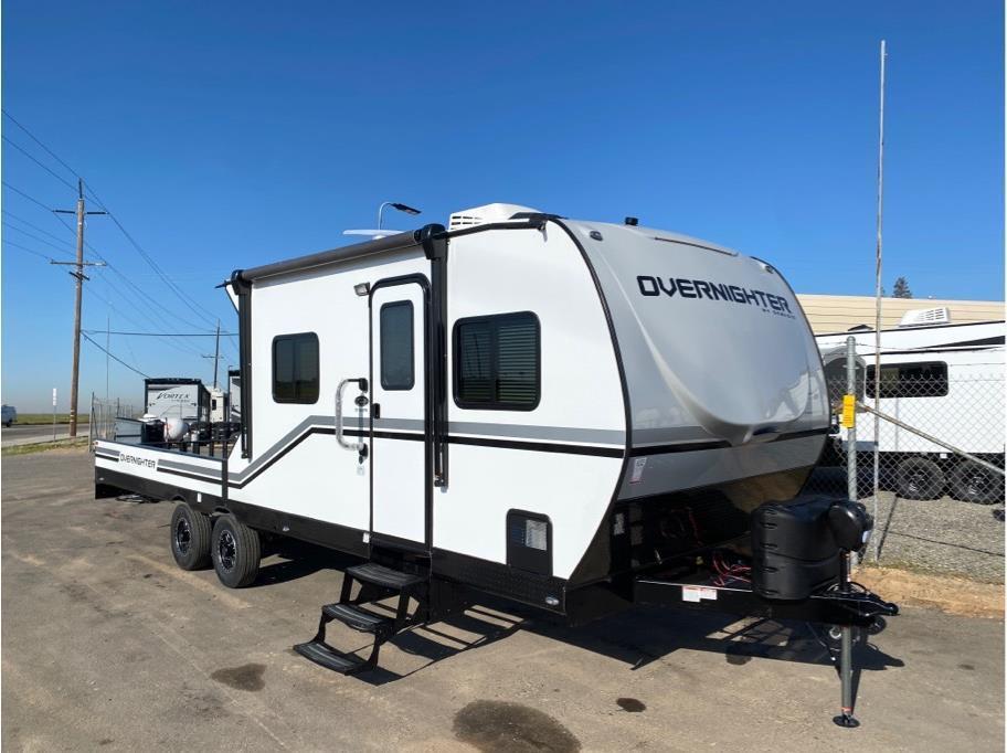 2024 Genesis Supreme Overnighter 12-14.6FK from Epic RV 