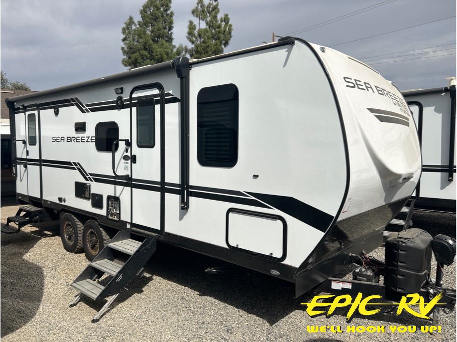 2024 Genesis Supreme Sea Breeze 25BHS from Epic RV 