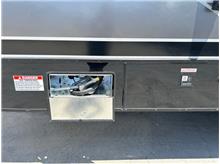 Vehicle Thumb #31