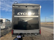 Vehicle Thumb #26