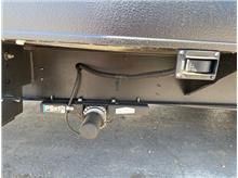 Vehicle Thumb #7