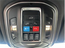 Vehicle Thumb #20