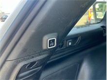 Vehicle Thumb #25