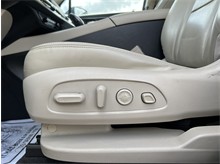 Vehicle Thumb #14