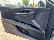 Vehicle Thumb #17