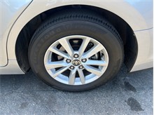 Vehicle Thumb #18
