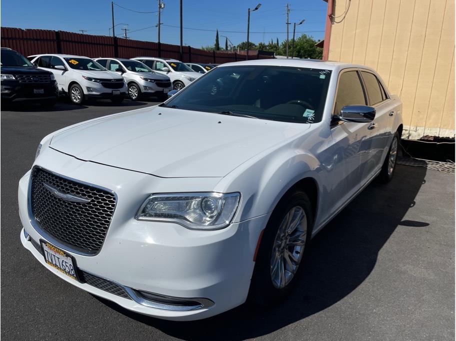 2016 Chrysler 300 from S/S Auto Sales 830