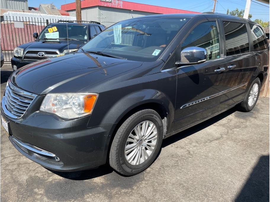 2012 Chrysler Town & Country from S/S Auto Sales 830