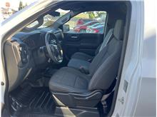 Vehicle Thumb #9
