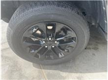 Vehicle Thumb #8
