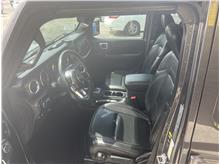 Vehicle Thumb #9