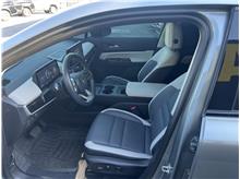 Vehicle Thumb #9