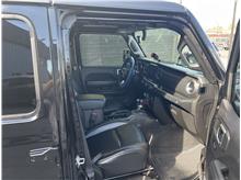 Vehicle Thumb #12