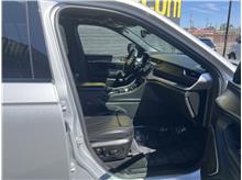 Vehicle Thumb #13