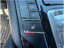 Vehicle Thumb #19