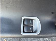 Vehicle Thumb #8