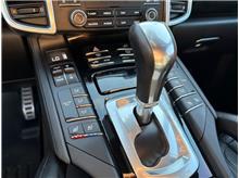 Vehicle Thumb #20
