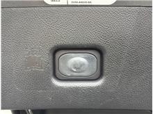 Vehicle Thumb #8