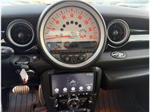 Vehicle Thumb #12