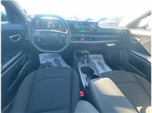 Vehicle Thumb #16