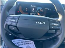 Vehicle Thumb #18