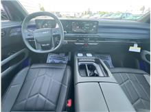 Vehicle Thumb #14