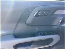 Vehicle Thumb #16