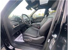 Vehicle Thumb #12