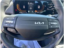Vehicle Thumb #16