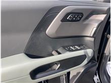 Vehicle Thumb #21