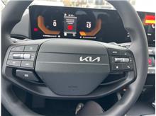 Vehicle Thumb #18