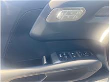 Vehicle Thumb #19