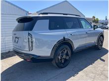 Vehicle Thumb #8