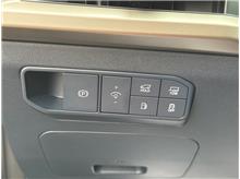 Vehicle Thumb #14