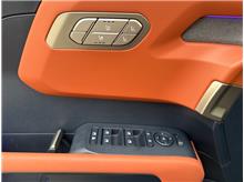 Vehicle Thumb #15