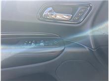 Vehicle Thumb #21