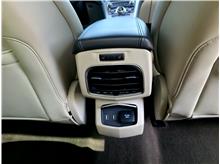 Vehicle Thumb #21